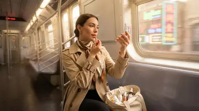 Mirror-Ready Beauty: The On-the-Go Routine Your Outfits Deserve